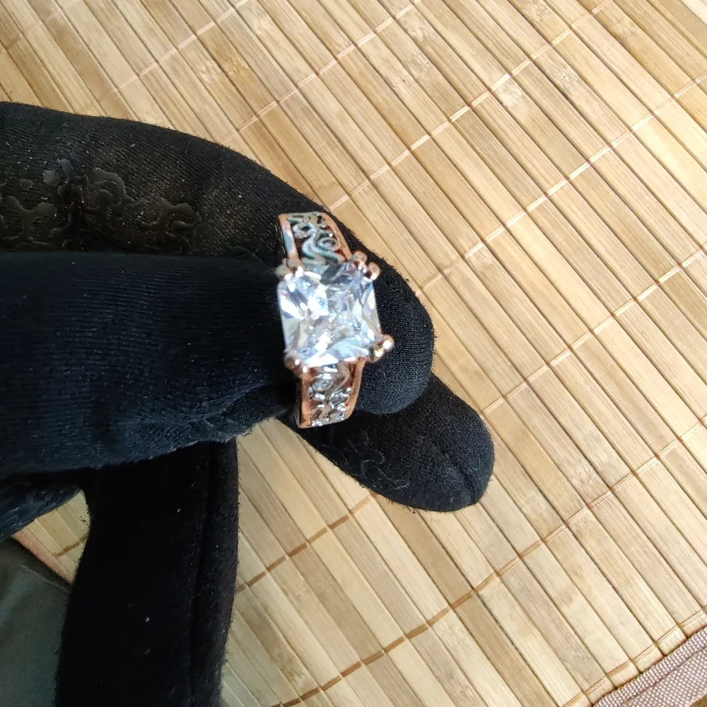 CZ ring. Rose gold and silver toned filigree. Size 8 - Picture 2 of 13